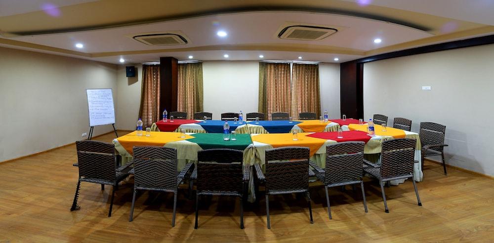 Hotel Royal Palm - A Budget Hotel In Udaipur Extérieur photo