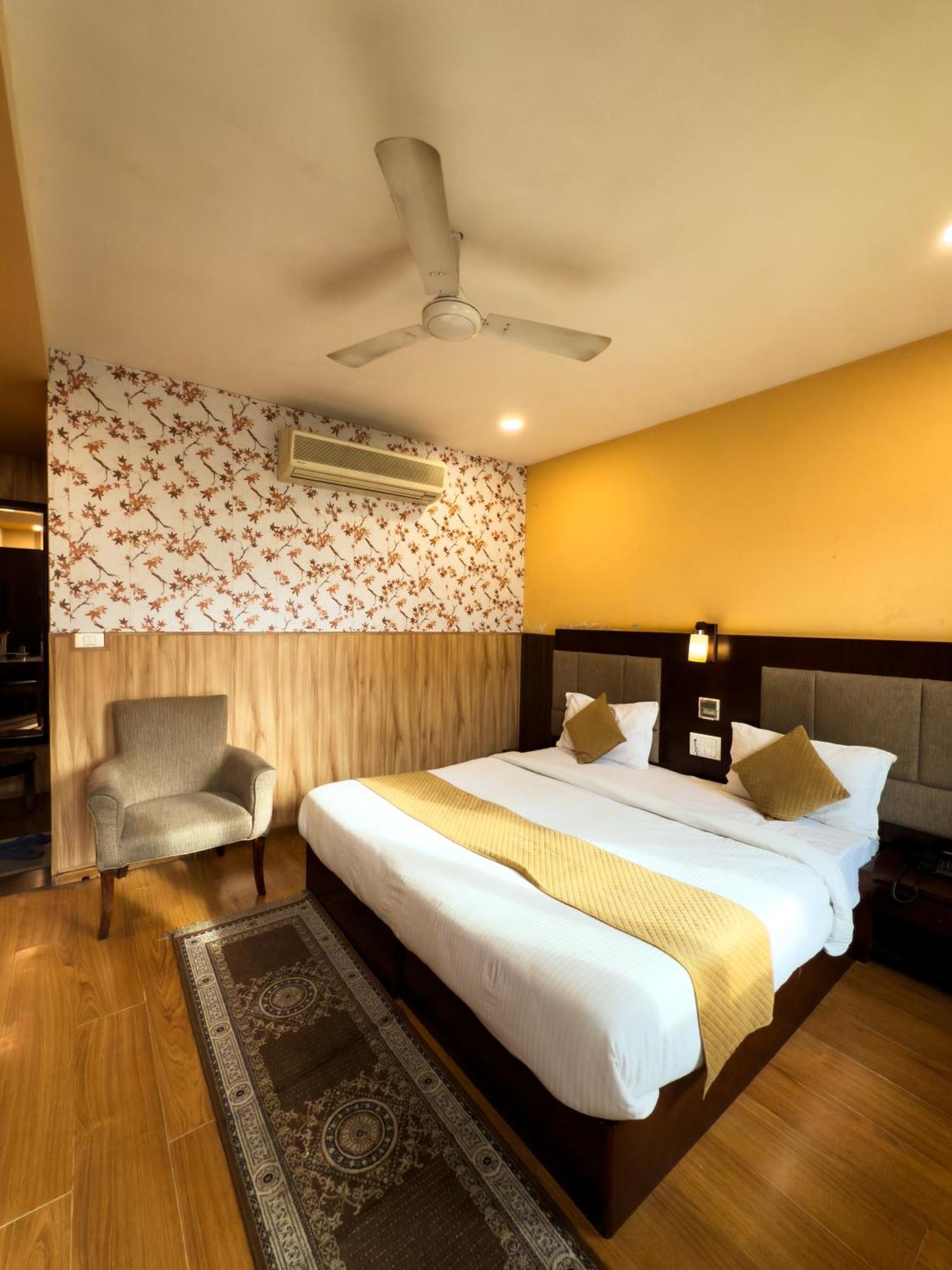 Hotel Royal Palm - A Budget Hotel In Udaipur Extérieur photo