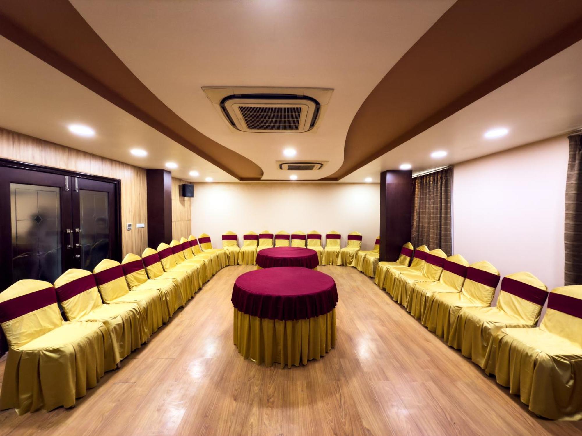 Hotel Royal Palm - A Budget Hotel In Udaipur Extérieur photo