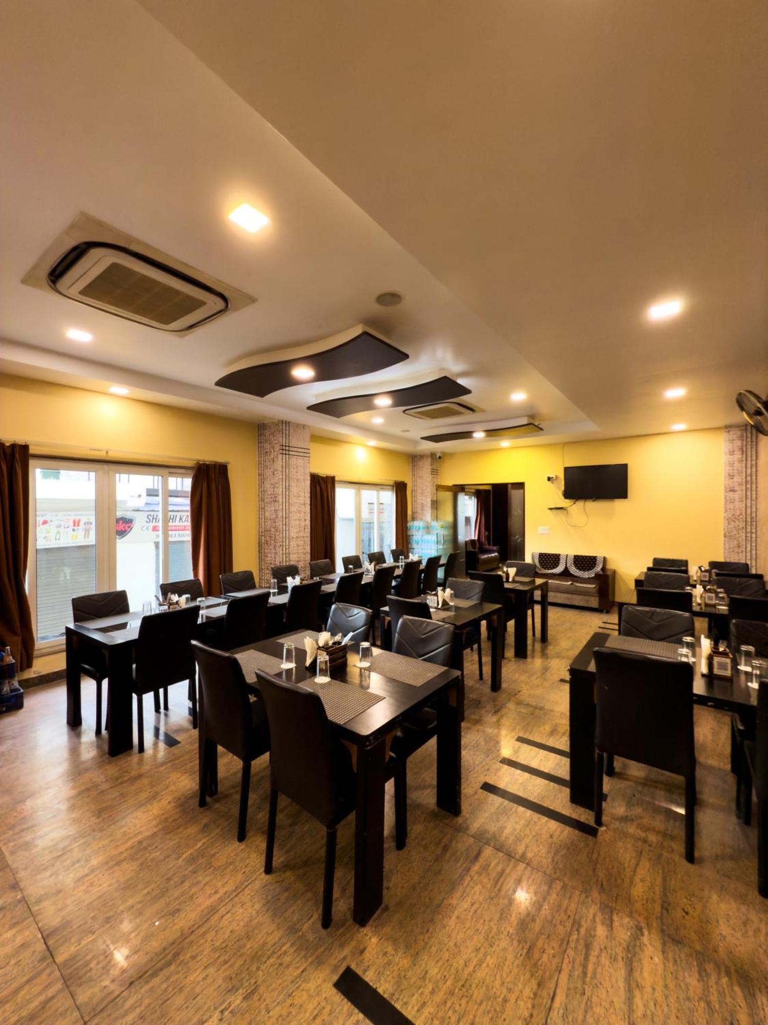 Hotel Royal Palm - A Budget Hotel In Udaipur Extérieur photo
