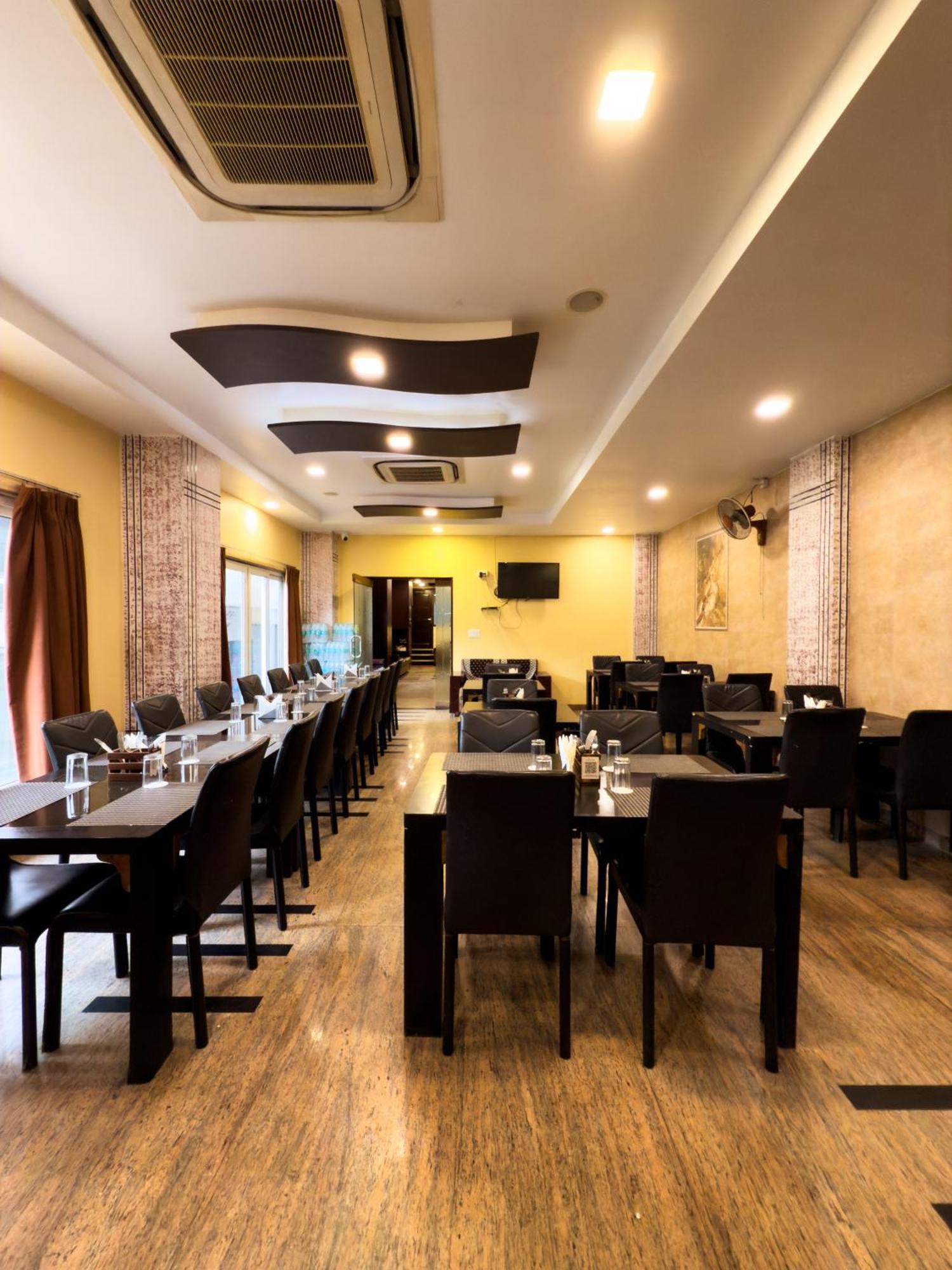 Hotel Royal Palm - A Budget Hotel In Udaipur Extérieur photo