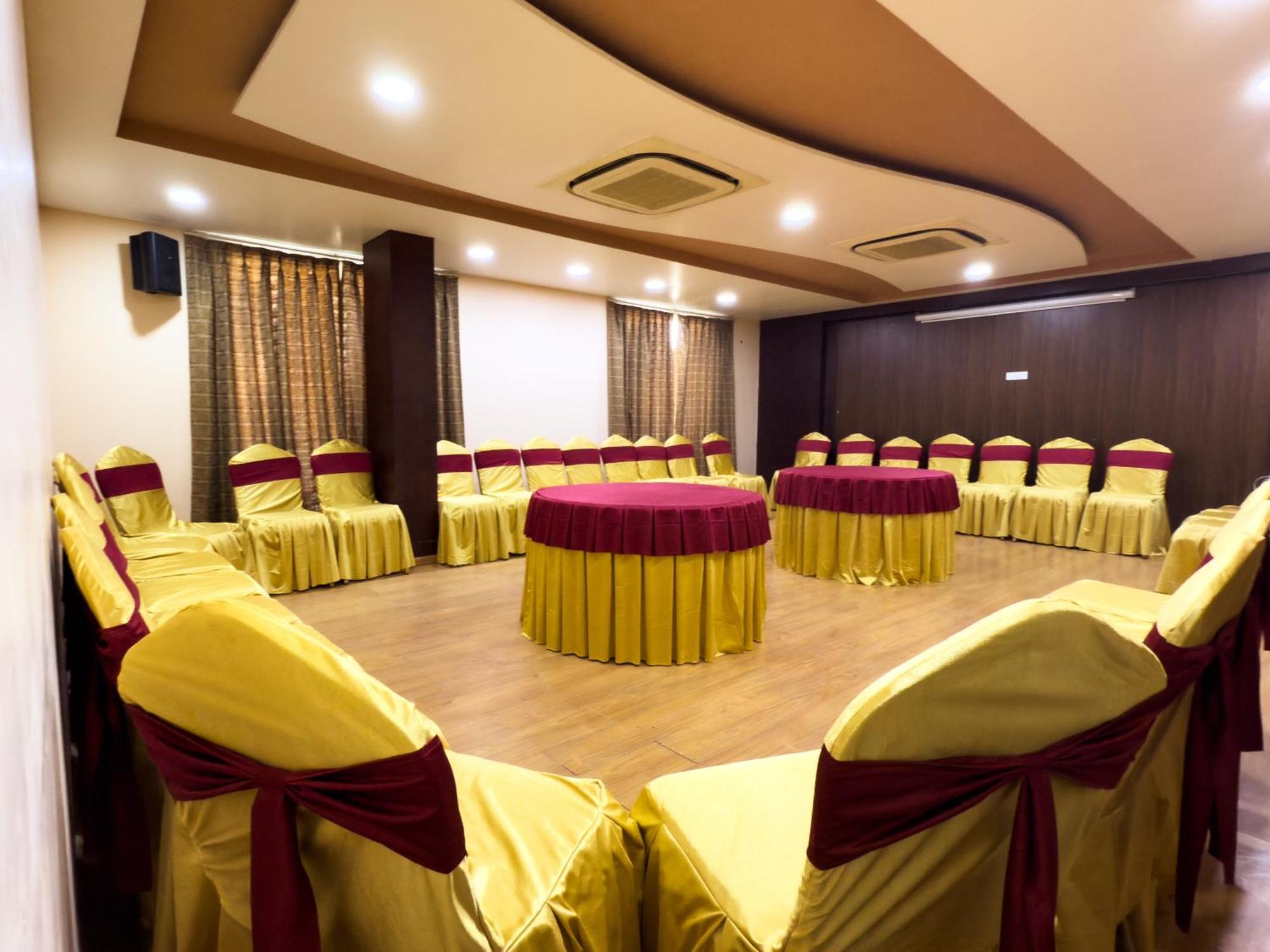 Hotel Royal Palm - A Budget Hotel In Udaipur Extérieur photo