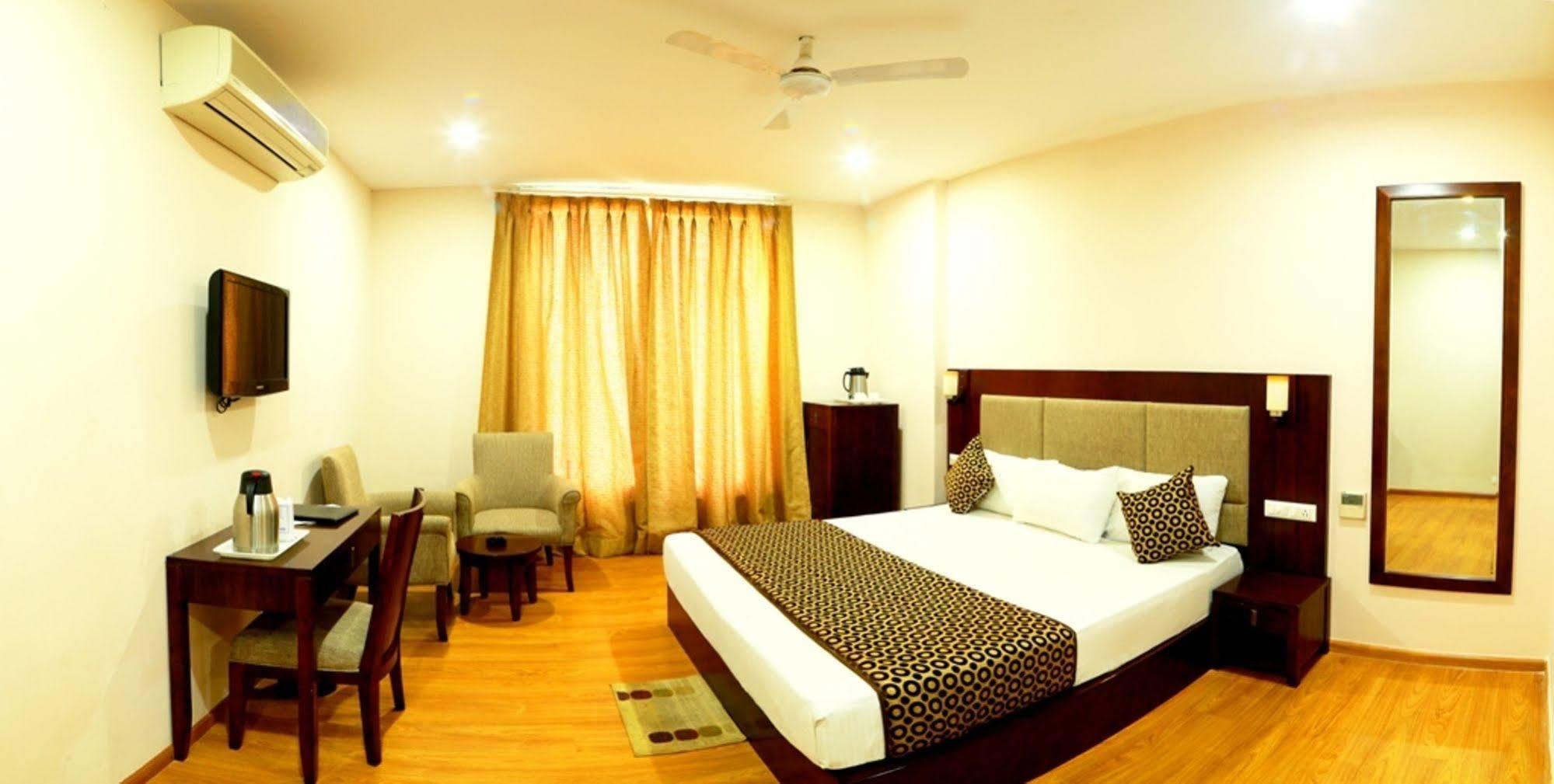 Hotel Royal Palm - A Budget Hotel In Udaipur Extérieur photo